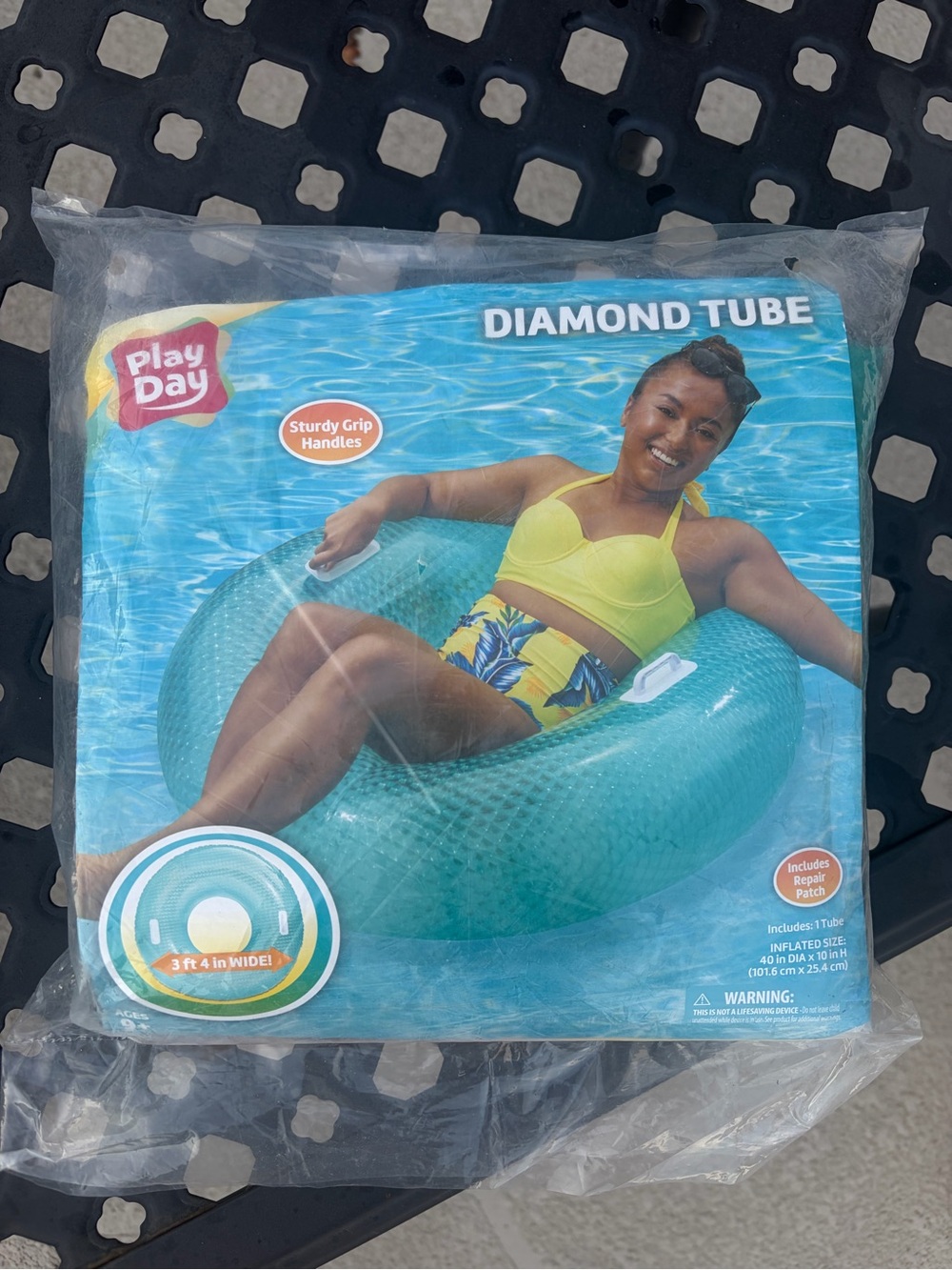 Play Day - Diamond Tube with Handles